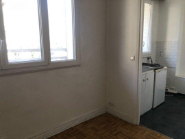 
                                                                                        Location
                                                                                         Location studio Boulogne Billancourt