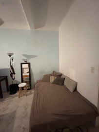 
                                                                                        Location
                                                                                         Location studio cours Julien 13006