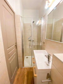 
                                                                                        Location
                                                                                         Location studio Gambetta