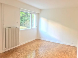 
                                                                                        Location
                                                                                         Location studio gare de clamart