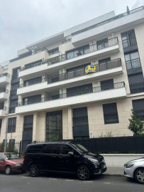 
                                                                                        Location
                                                                                         Location Studio haut standing avec Balcon