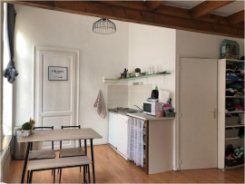 
                                                                                        Location
                                                                                         Location studio Lille 27 m2