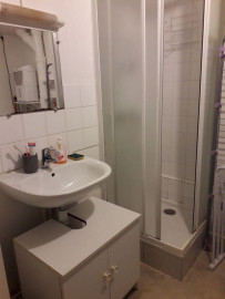 
                                                                                        Location
                                                                                         Location studio meublé 18 m² - Thabor - 500 CC