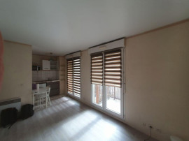 
                                                                                        Location
                                                                                         Location studio meuble