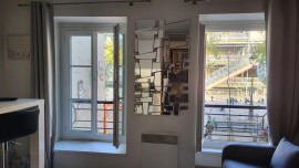 
                                                                                        Location
                                                                                         Location Studio meublé Châtelet