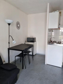 
                                                                                        Location
                                                                                         Location studio meublé quartier blancarde 13004 MA