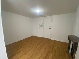 
                                                                                        Location
                                                                                         Location studio Montrouge