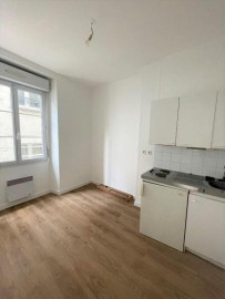 
                                                                                        Location
                                                                                         Location studio Nantes 18 m2