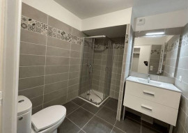 
                                                                                        Location
                                                                                         Location studio Nice 24 M2