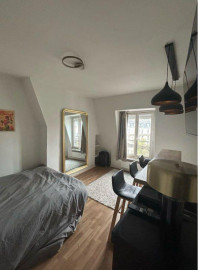 
                                                                                        Location
                                                                                         Location studio Paris 11