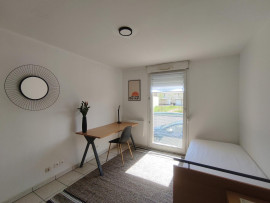 
                                                                                        Location
                                                                                         Location studio rénové et meublé Metz