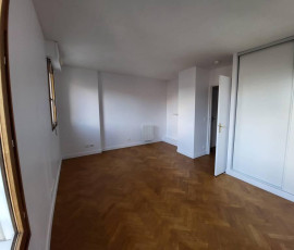 
                                                                                        Location
                                                                                         Location studio Rueil Malmaison RER