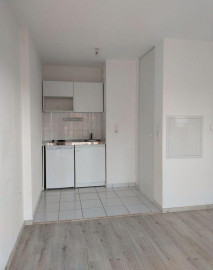
                                                                                        Location
                                                                                         Location T1 bis Nantes Jules Verne