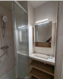 
                                                                                        Location
                                                                                         Location T1 / T2 35m2