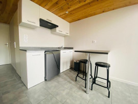
                                                                                        Location
                                                                                         Location T2 duplex meublé Saint-Etienne.