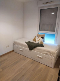 
                                                                                        Location
                                                                                         Location T3 Bobigny