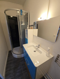 
                                                                                        Location
                                                                                         Location T3 meublé, Dock Vauban