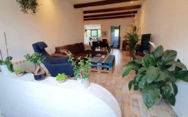 
                                                                                        Location
                                                                                         LOFT 116 m2 GRANDE TERASSE DE 20m2 REFAIT NEUF