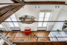 Location
Loft moderne et original au coeur du Marais (loyer tout inclus)
