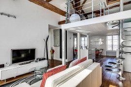 Location
Loft moderne et original au coeur du Marais (loyer tout inclus)