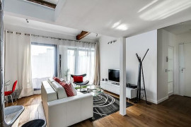Location
Loft moderne et original au coeur du Marais (loyer tout inclus)