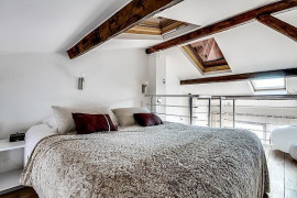 Location
Loft moderne et original au coeur du Marais (loyer tout inclus)