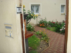 
                                                                                        Location
                                                                                         Logement spécial étudiant(e) 46m²