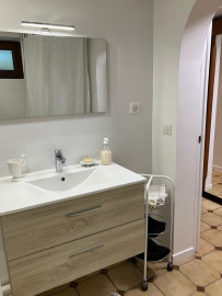 
                                                                                        Location
                                                                                         Logement T1, élégant et central