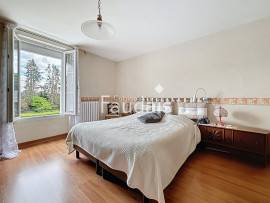 
                                                                                        Vente
                                                                                         LONGERE RENOVEE CONDE SUR VIRE - 10 MIN DE ST LO