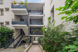 Vente
Lot 02 St Denis