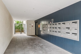 Vente
Lot 02 St Denis