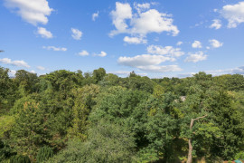 
                                                                                        Vente
                                                                                         LOT 17&20