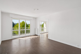 
                                                                                        Vente
                                                                                         lot 519 Noisy-le-Grand