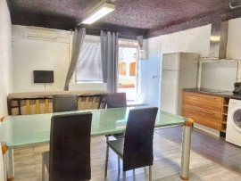
                                                                                        Location
                                                                                         Loue 40 m2 à Biot (proche Sophia-Antipolis)