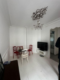 
                                                                                        Location
                                                                                         Loue appartement 29m² Abbesses