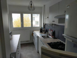 
                                                                                        Colocation
                                                                                         Loue appartement pour colocation