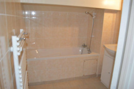 
                                                                                        Location
                                                                                         Loue Appartement T1