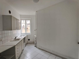 
                                                                                        Location
                                                                                         Loue appartement T2 à Lyon 3è