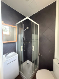 
                                                                                        Location
                                                                                         LOUE CHARMANT STUDIO + JARDIN
