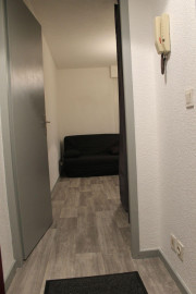 
                                                                                        Location
                                                                                         Loue charmant studio pour étudiant Chambéry centre