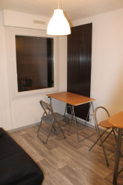 
                                                                                        Location
                                                                                         Loue charmant studio pour étudiant Chambéry centre