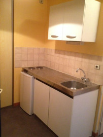 
                                                                                        Location
                                                                                         Loue dans hypercentre Nancy F1