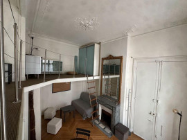 
                                                                                        Location
                                                                                         Loue duplex atypique meublé