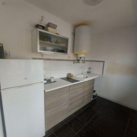 
                                                                                        Location
                                                                                         LOUE F1 hyper centre Nancy