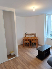 
                                                                                        Location
                                                                                         Loue F1 Nancy