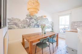 
                                                                                        Location
                                                                                         Loue meublé un superbe Duplex neuf de 108m² + 20m² de terrasse exposé plein Sud, dernier étage (loyer tout inclus)