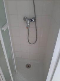 
                                                                                        Location
                                                                                         Loue petite chambre 7e escalier