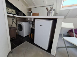 
                                                                                        Location
                                                                                         Loue studette de charme Montmartre