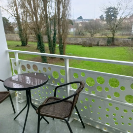 
                                                                                        Location
                                                                                         LOUE STUDIO 33M2 COMBS LA VILLE 1000  EUROS CC (loyer tout inclus)