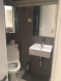 
                                                                                        Location
                                                                                         Loue studio meublé 20m2 - Arts et Métiers